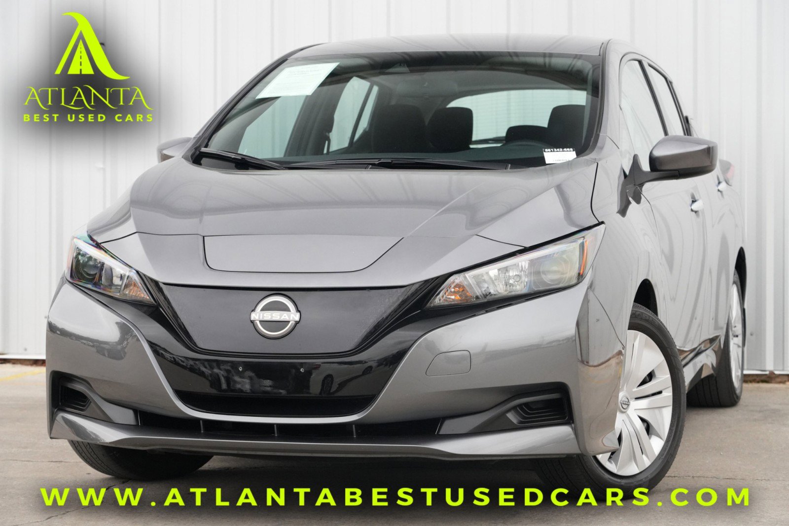 Used 2025 Nissan Leaf S image 1