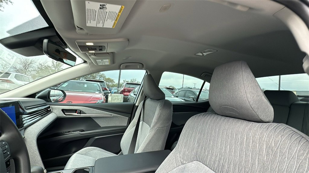 New 2026 Toyota Camry LE image 19