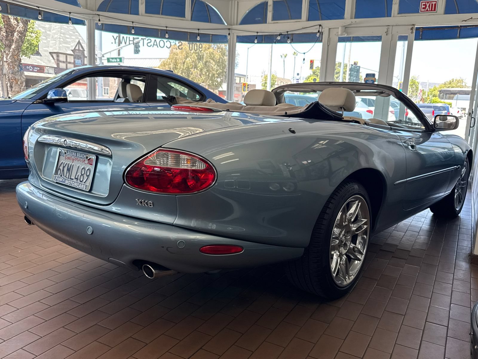 Used 2002 Jaguar XK8 Convertible RWD image 8