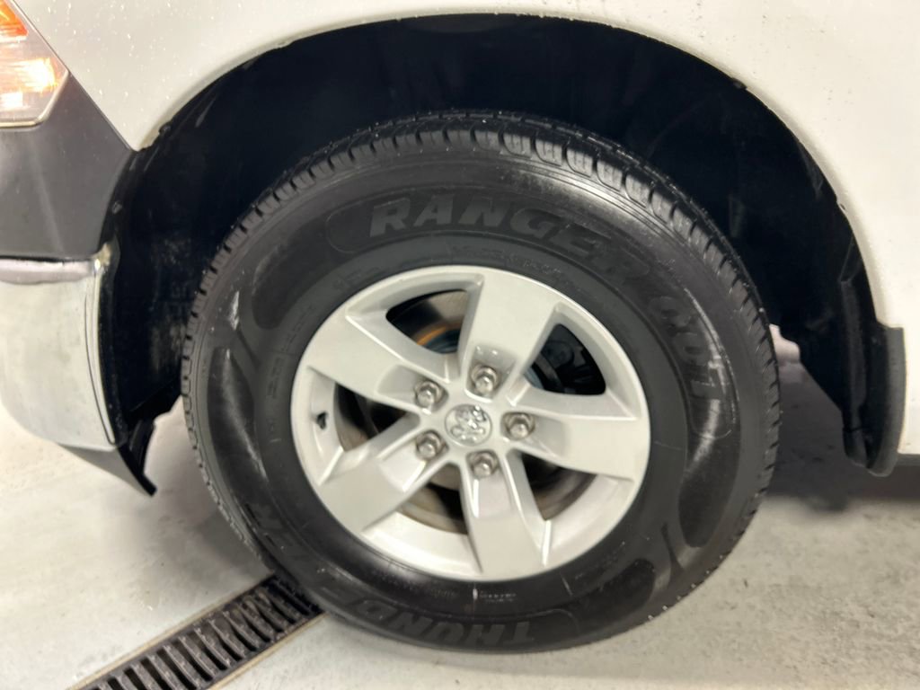 Used 2014 RAM 1500 Tradesman w/ Power & Remote Entry Group image 9