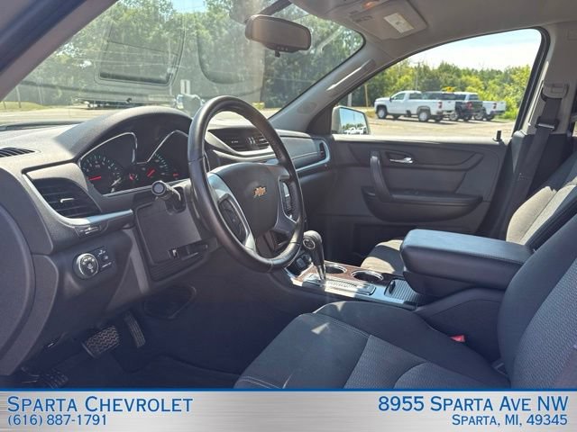 Used 2017 Chevrolet Traverse LT AWD/4WD image 15