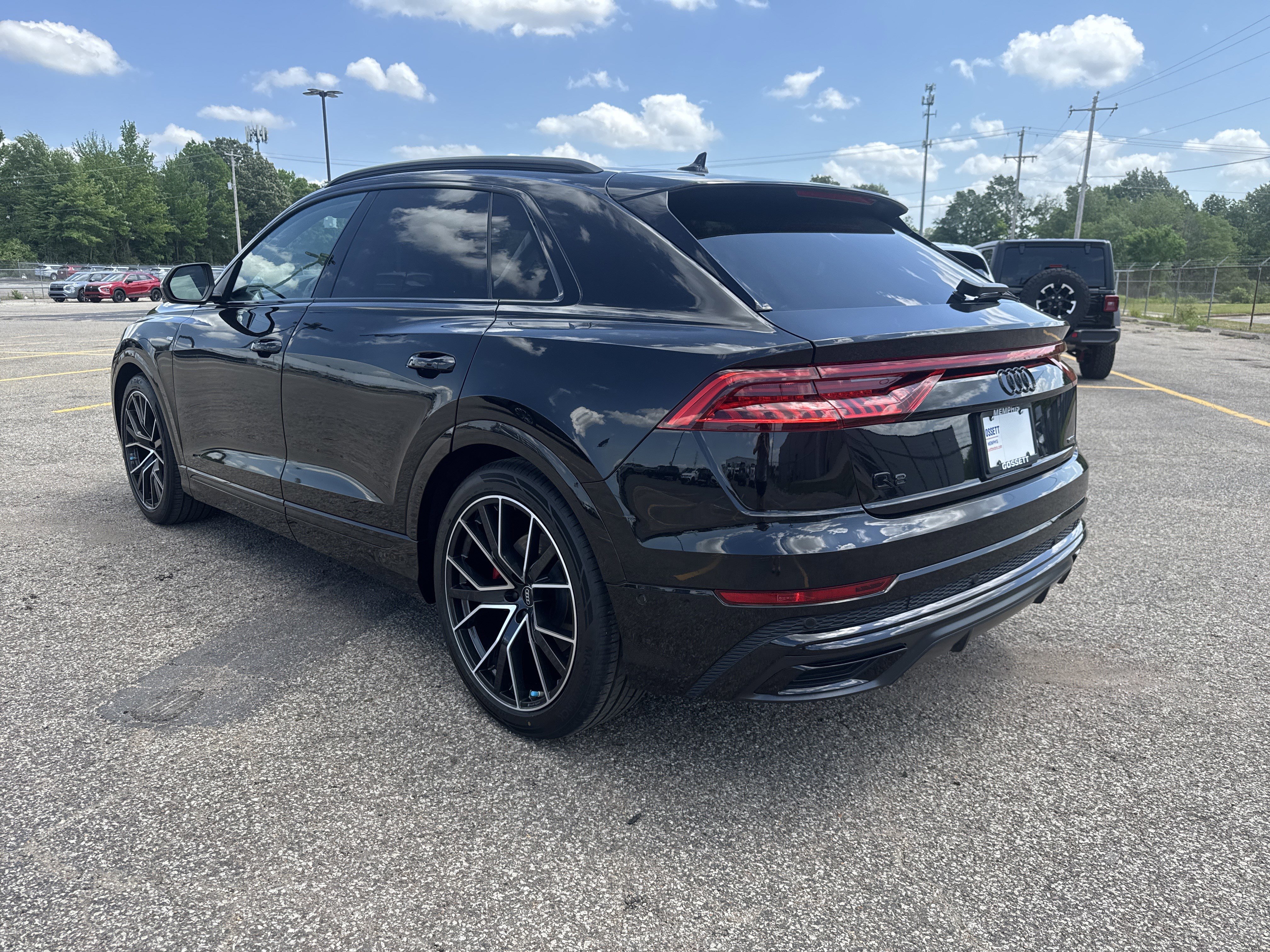 Used 2023 Audi Q8 Prestige AWD/4WD image 6