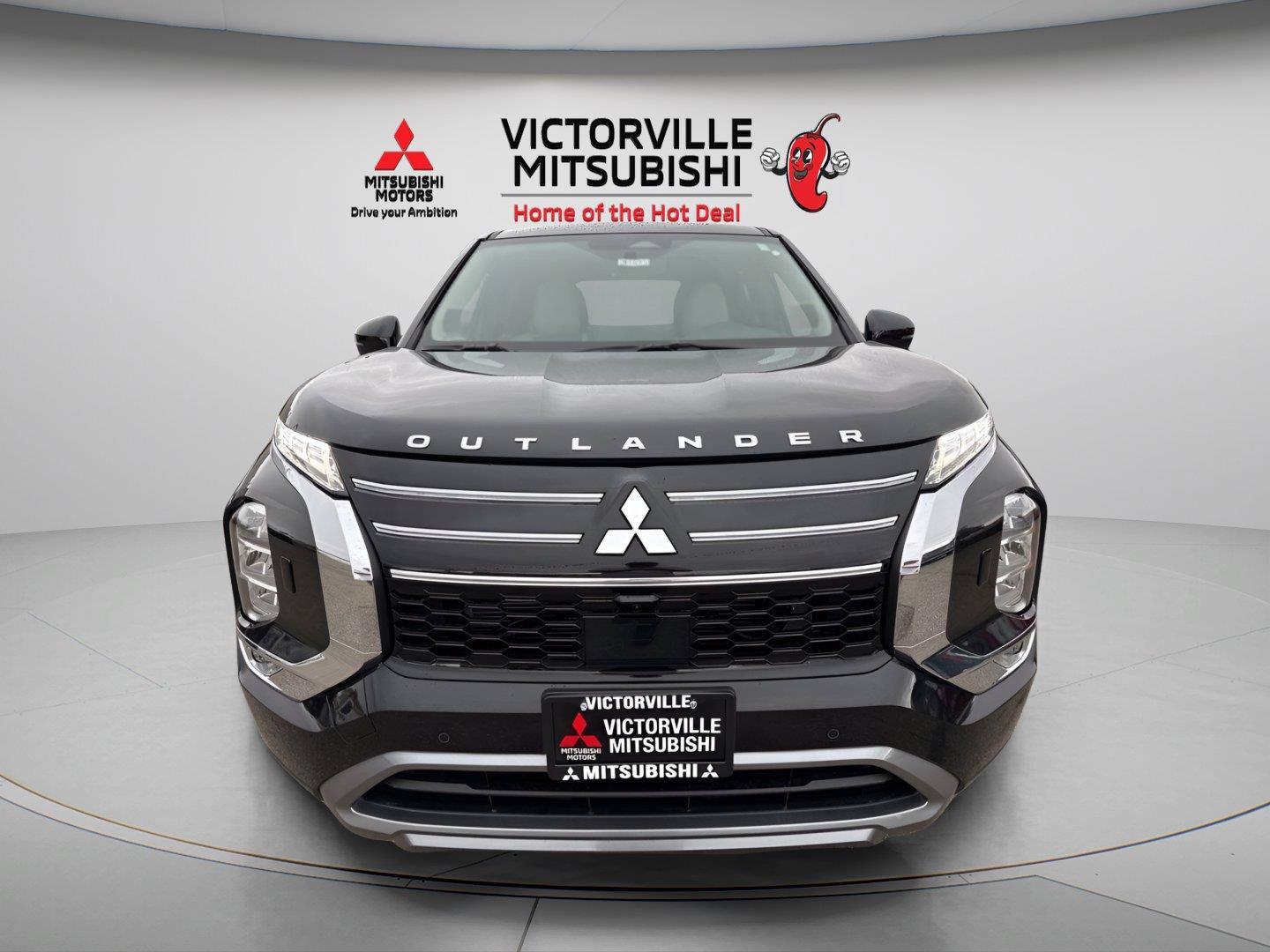 Used 2025 Mitsubishi Outlander SE