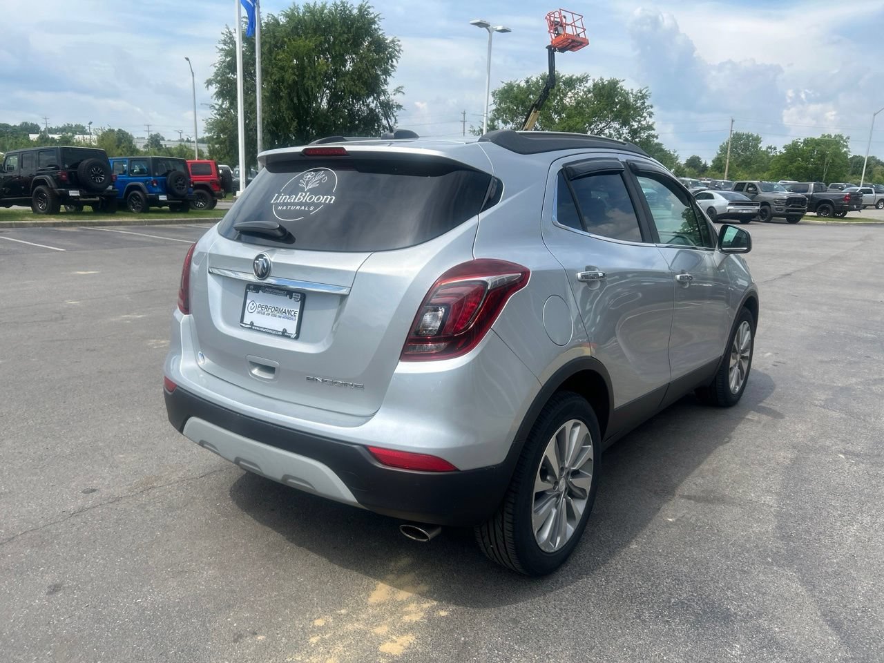 Used 2020 Buick Encore Preferred w/ Safety Package FWD image 3