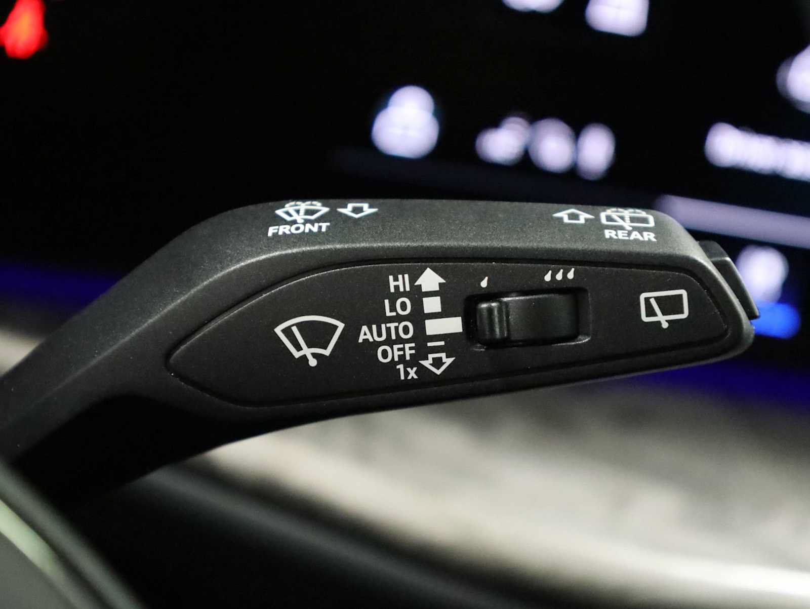 Certified 2025 Audi Q5 Premium AWD/4WD image 28