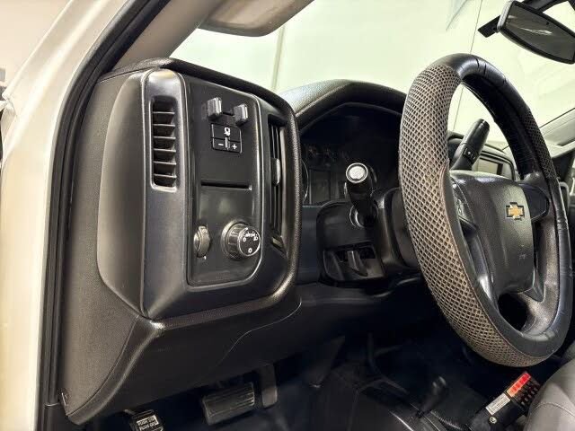 Used 2016 Chevrolet Silverado 3500 W/T w/ WT Convenience Package AWD/4WD image 19