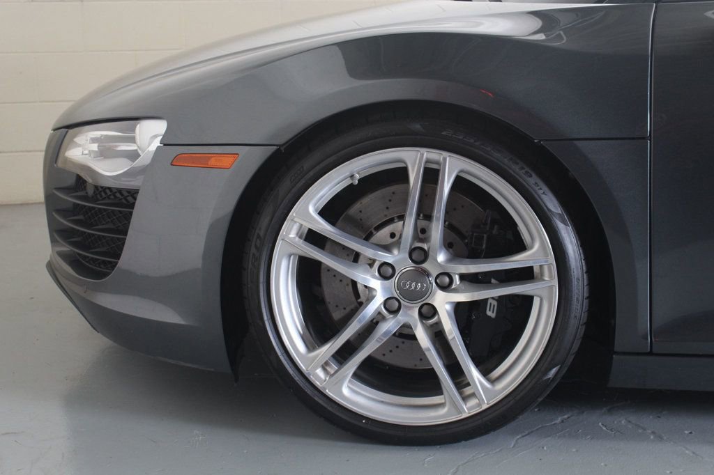 Used 2008 Audi R8 V8 image 15
