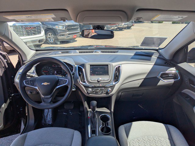 Used 2022 Chevrolet Equinox LS AWD/4WD image 23