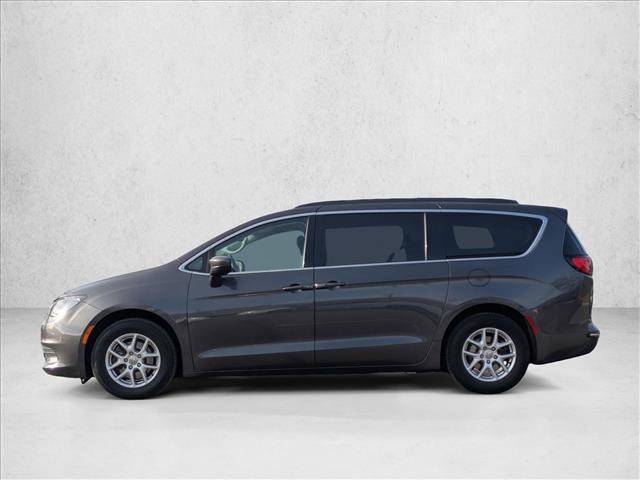 Used 2020 Chrysler Voyager Lxi image 8