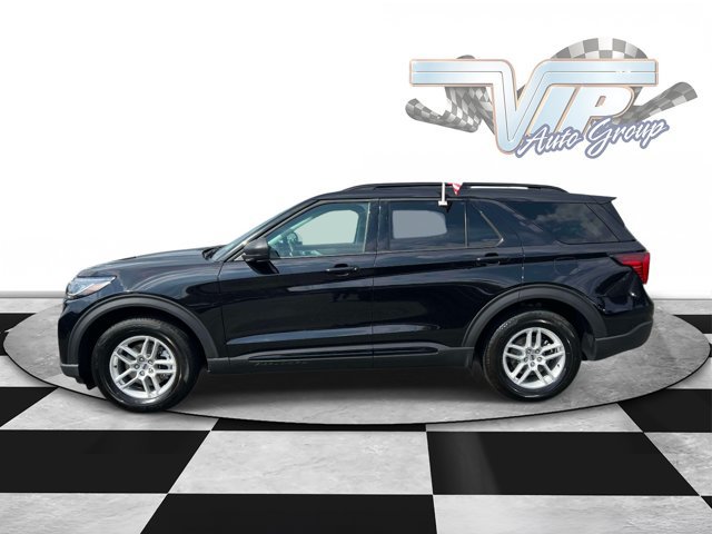 Used 2026 Ford Explorer Active AWD/4WD image 9