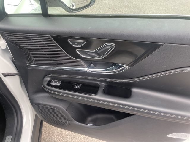 Used 2022 Lincoln Corsair AWD w/ Equipment Group 101A image 46