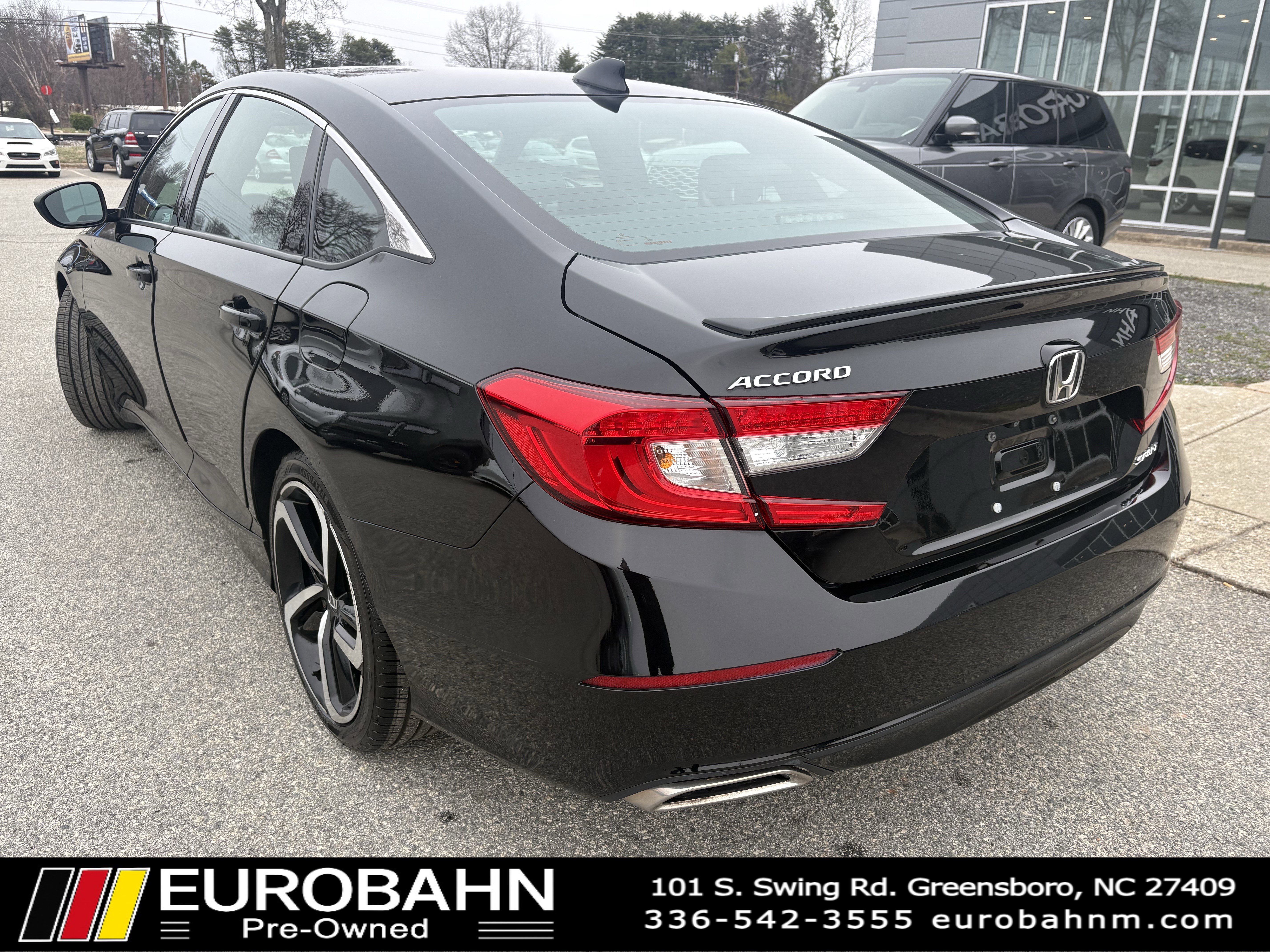 Used 2019 Honda Accord Sport image 3
