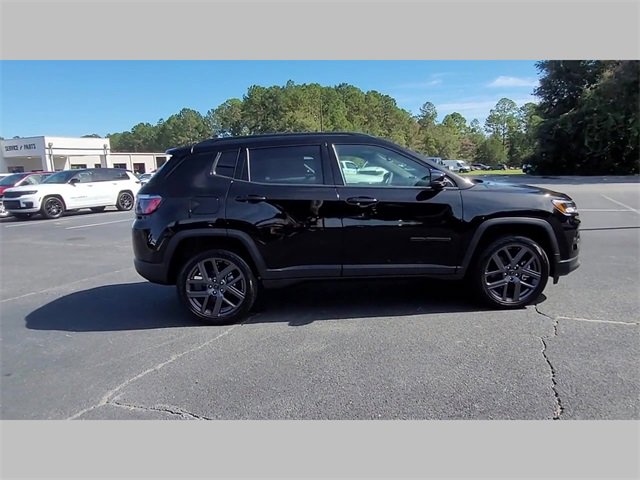 New 2026 Jeep Compass Limited image 37