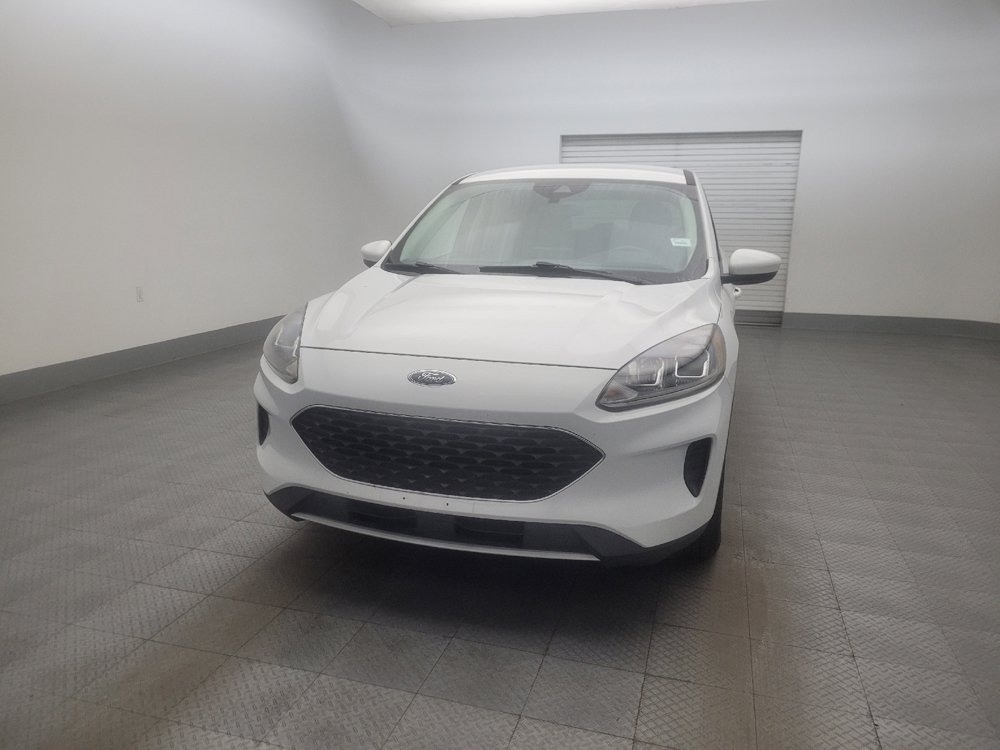 Used 2021 Ford Escape SE FWD image 15