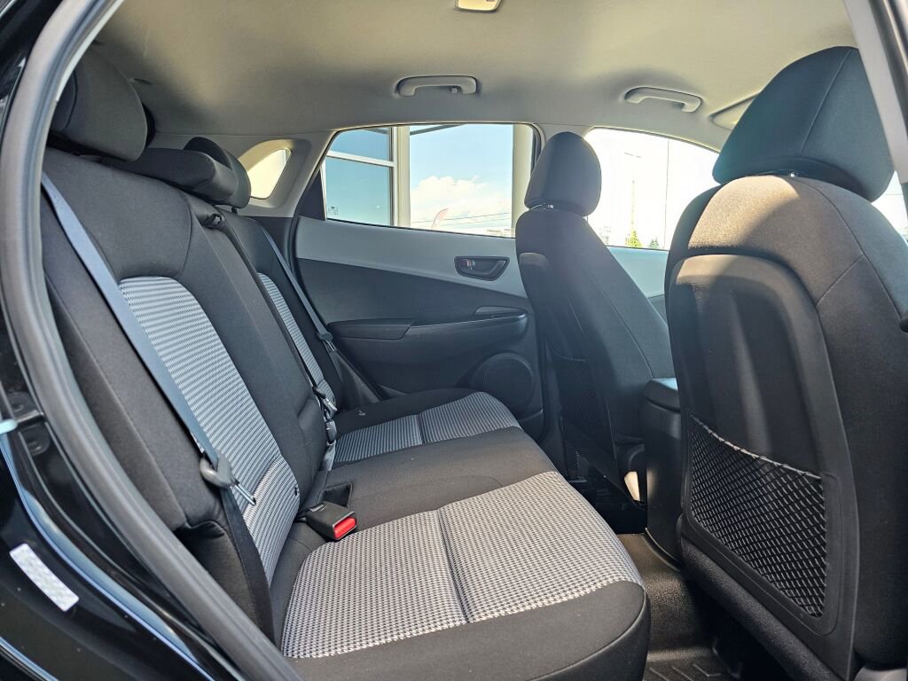Used 2021 Hyundai Kona SEL AWD/4WD image 13
