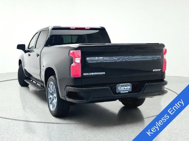 Used 2022 Chevrolet Silverado 1500 RST AWD/4WD image 4