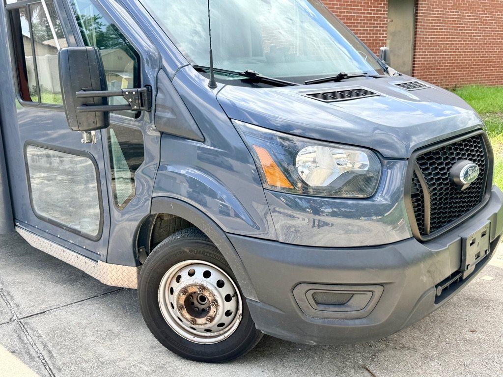 Used 2021 Ford Transit 350 DRW RWD image 23
