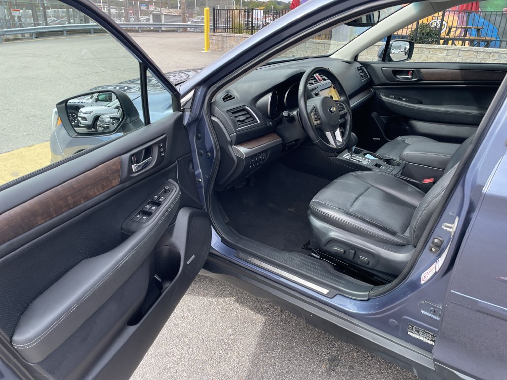 Used 2016 Subaru Outback 2.5i Limited AWD/4WD image 14