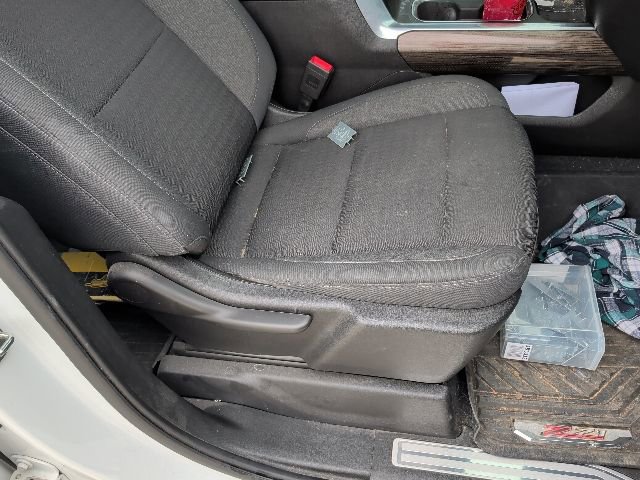 Used 2022 Chevrolet Silverado 1500 RST AWD/4WD image 10