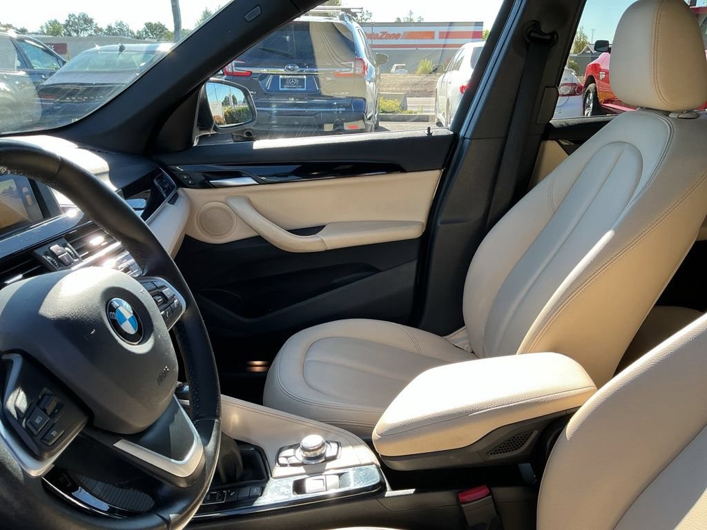 Used 2016 BMW X1 xDrive28i AWD/4WD image 11