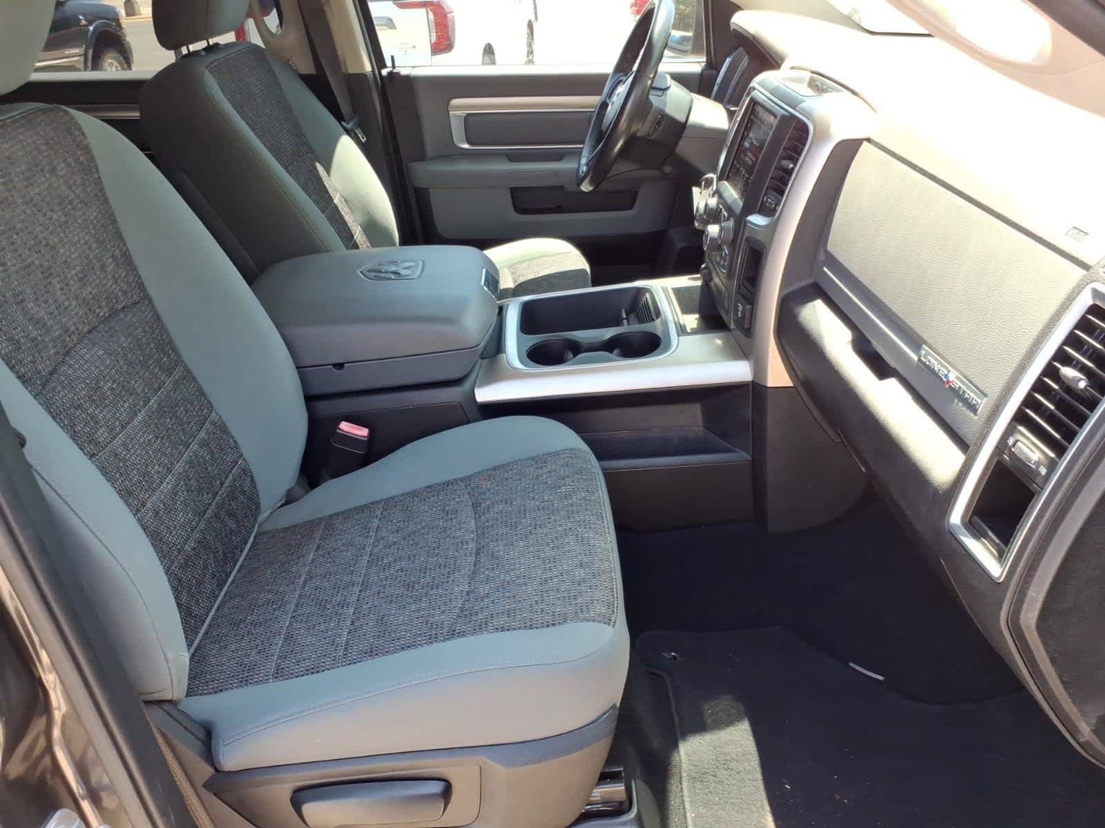 Used 2019 RAM 1500 Lone Star AWD/4WD image 4