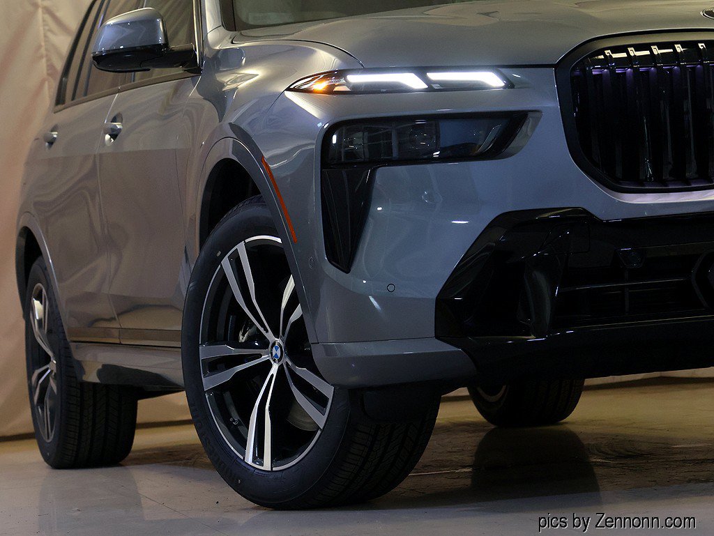 New 2027 BMW X7 xDrive40i w/ Executive Package AWD/4WD image 4