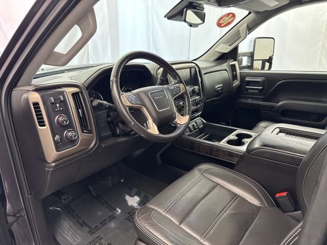 Used 2016 GMC Sierra 2500 Denali w/ Duramax Plus Package image 13