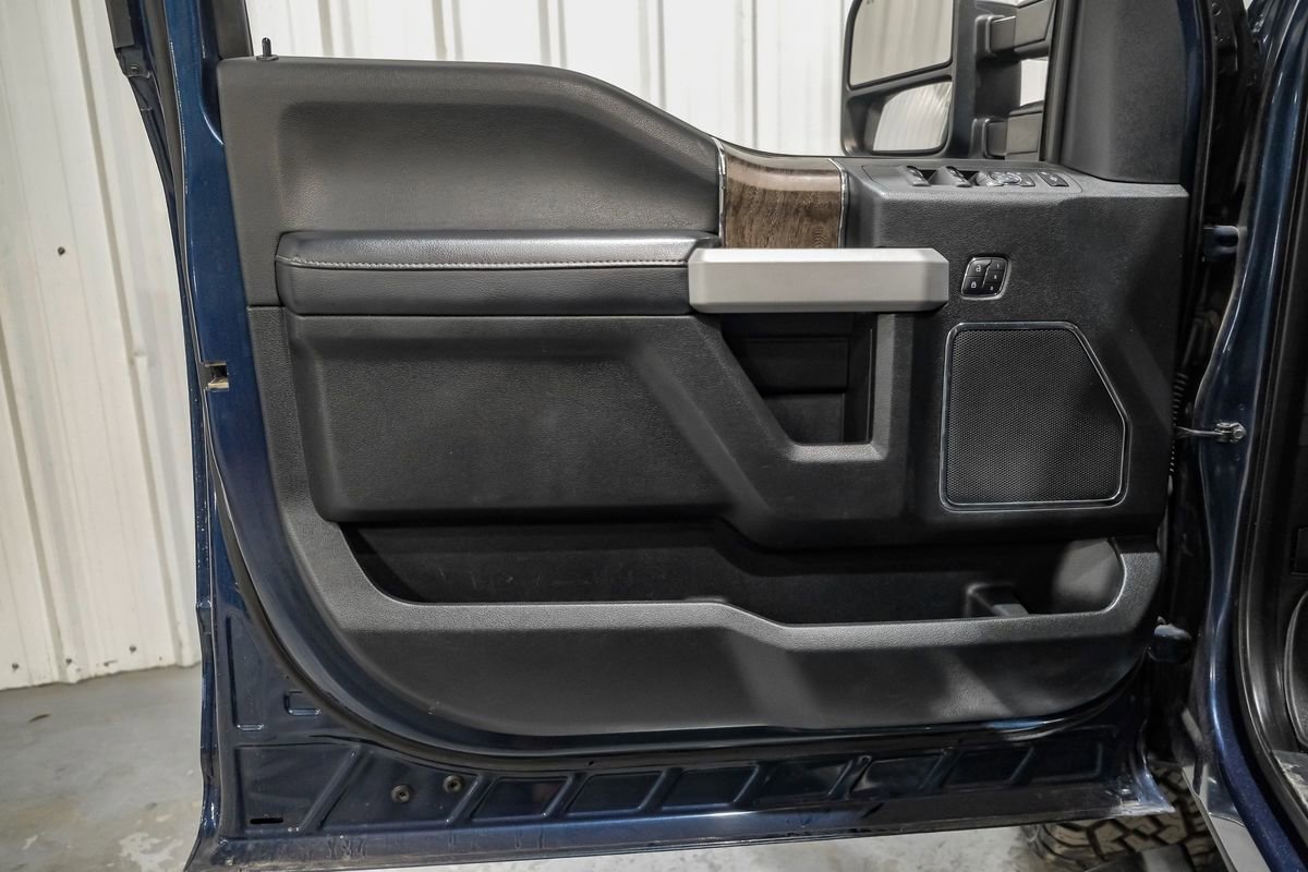 Used 2019 Ford F250 Lariat w/ Lariat Ultimate Package image 42