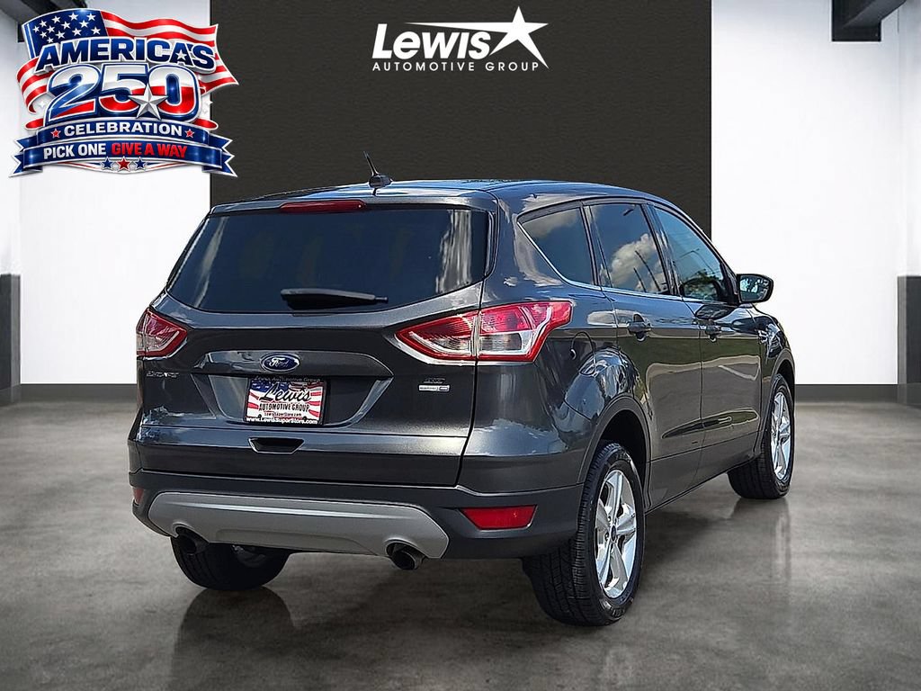 Used 2016 Ford Escape SE AWD/4WD image 4
