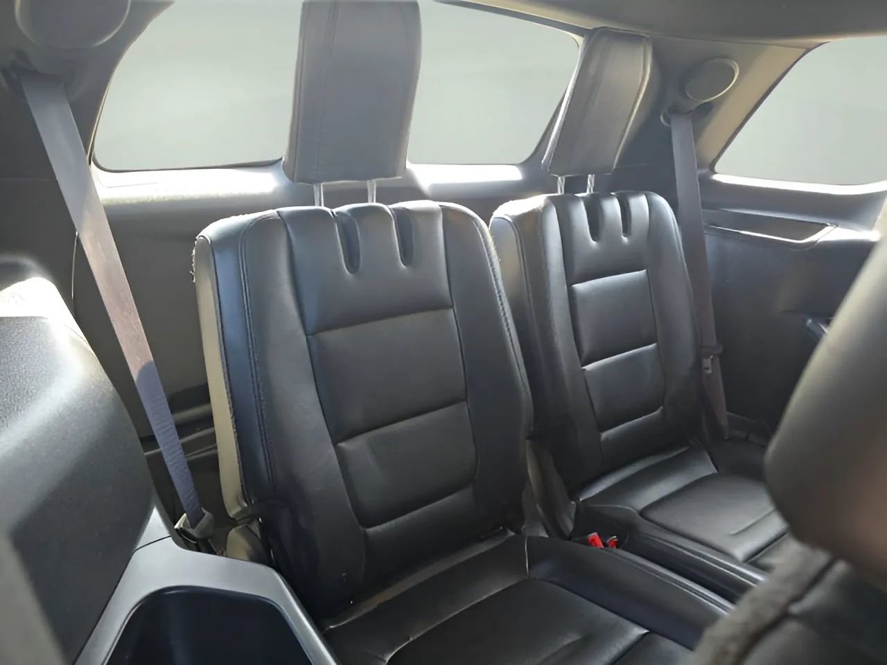 Used 2015 Ford Explorer Limited image 21