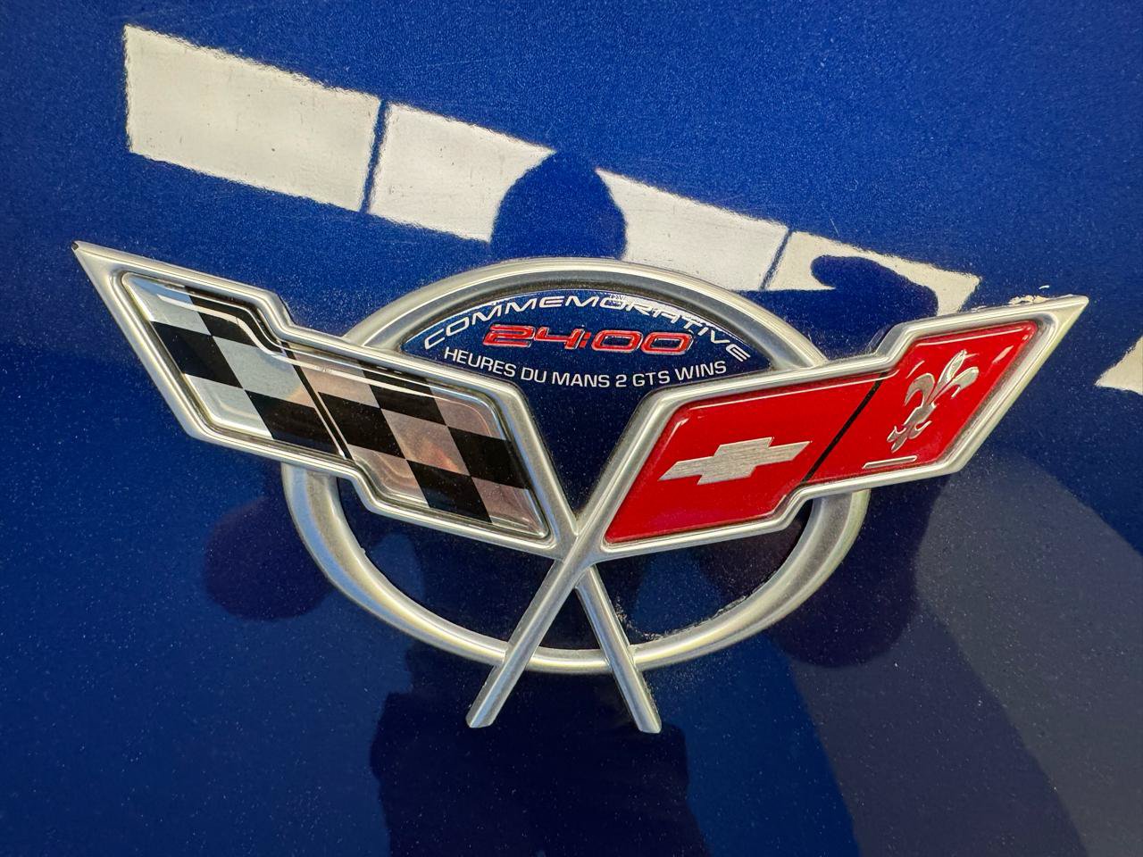 Used 2004 Chevrolet Corvette Z06 w/ Z06 Preferred Equipment Group RWD image 13