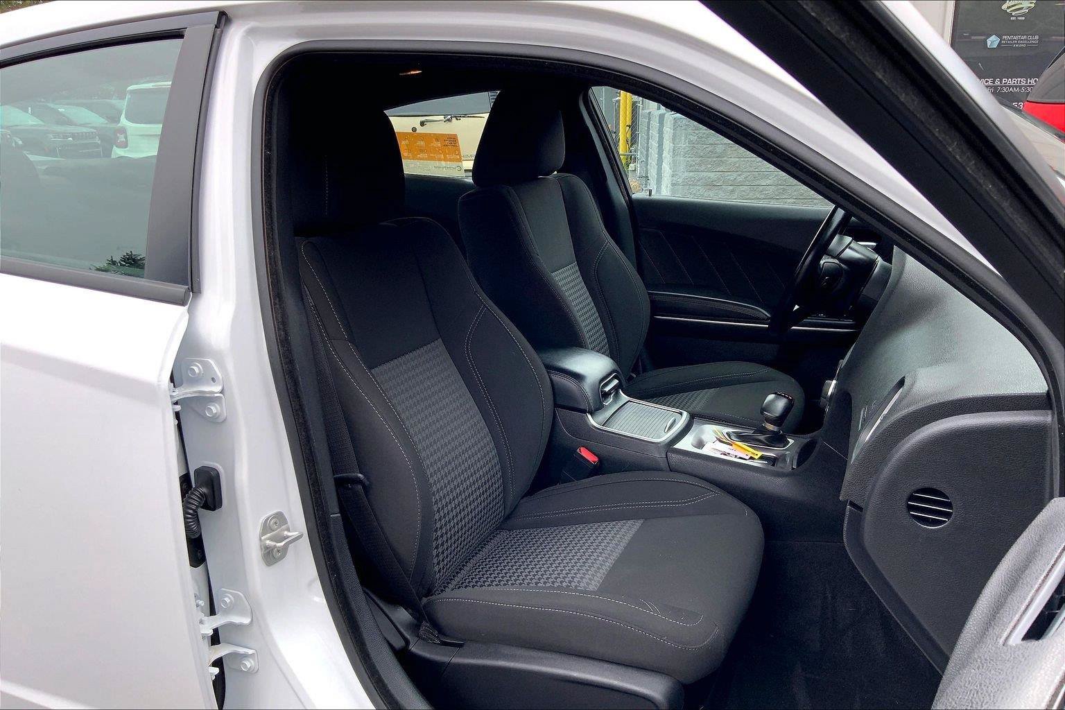 Certified 2023 Dodge Charger SXT w/ Cold Weather Package RWD image 7
