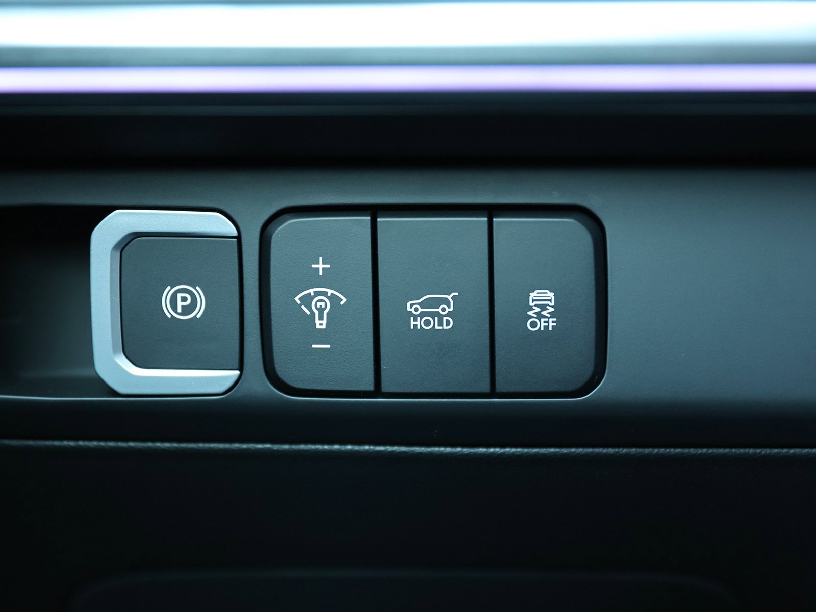 Certified 2025 Hyundai Santa Fe Limited image 35