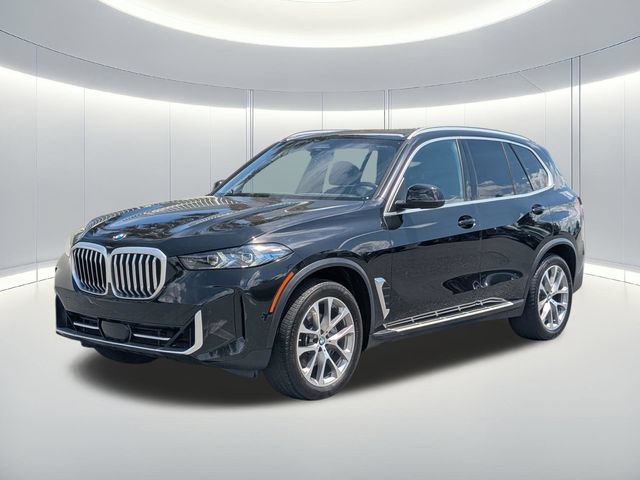 Used 2025 BMW X5 xDrive40i AWD/4WD image 2