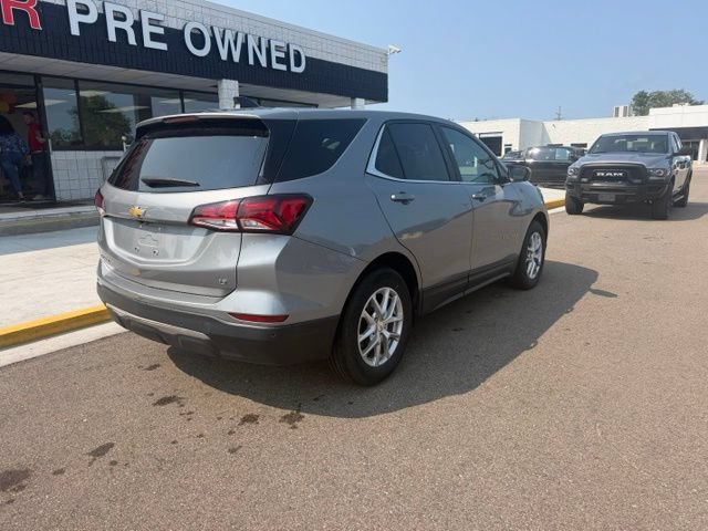 Used 2024 Chevrolet Equinox LT FWD image 9