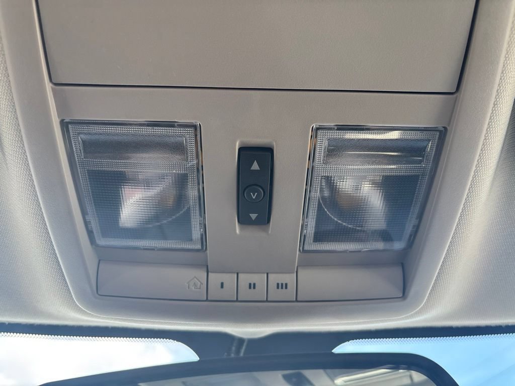 Used 2005 Chrysler 300 C w/ Sound Group II RWD image 64