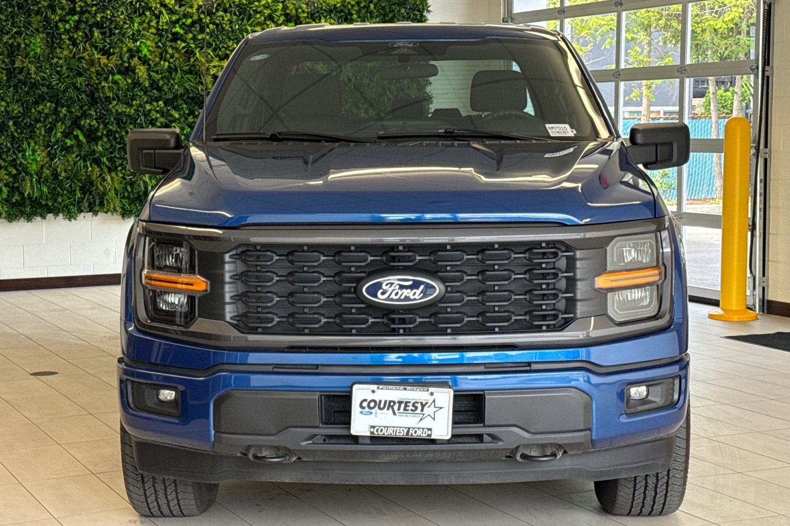 Used 2024 Ford F150 STX AWD/4WD image 9