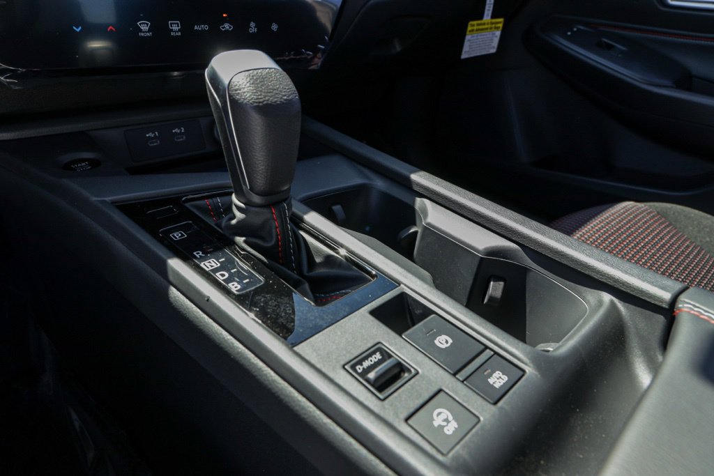 New 2027 Nissan Sentra SR FWD image 31