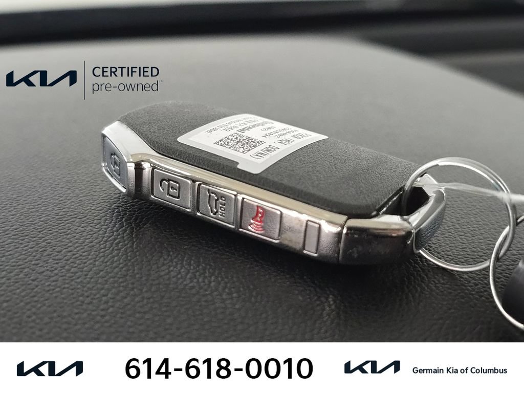 Certified 2023 Kia Sorento EX FWD image 33