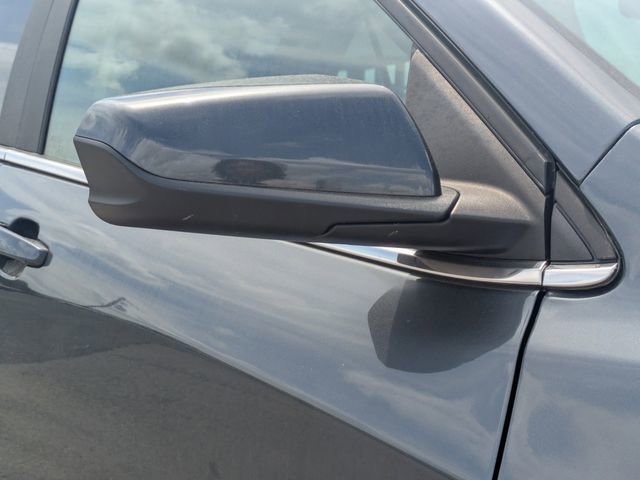 Used 2023 Chevrolet Equinox LT w/ Driver Convenience Package image 10