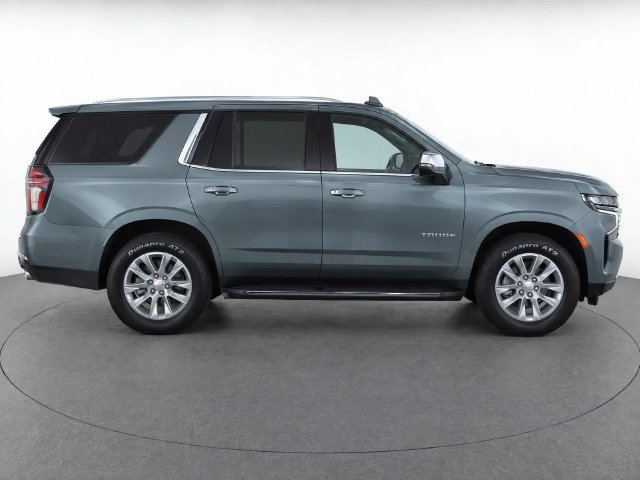 Used 2023 Chevrolet Tahoe Premier RWD image 9