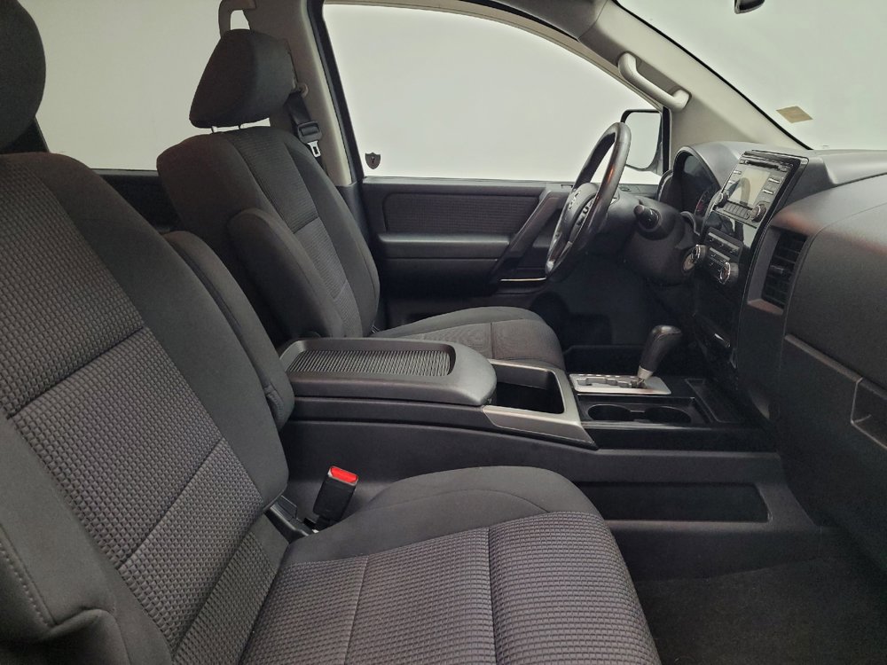 Used 2014 Nissan Titan SV w/ SV Value Truck Package image 21