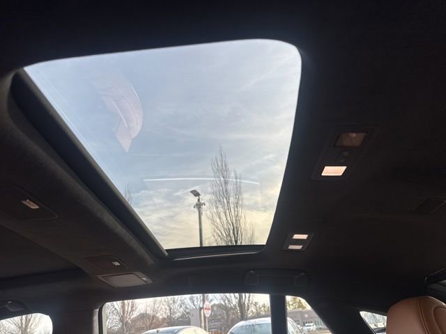 Used 2022 Lexus LS 500 AWD image 43