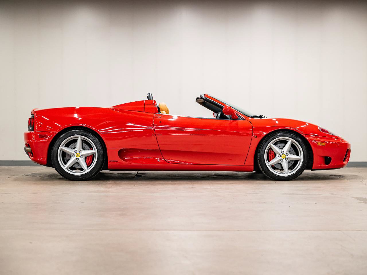 Used 2001 Ferrari 360 Spider RWD image 8