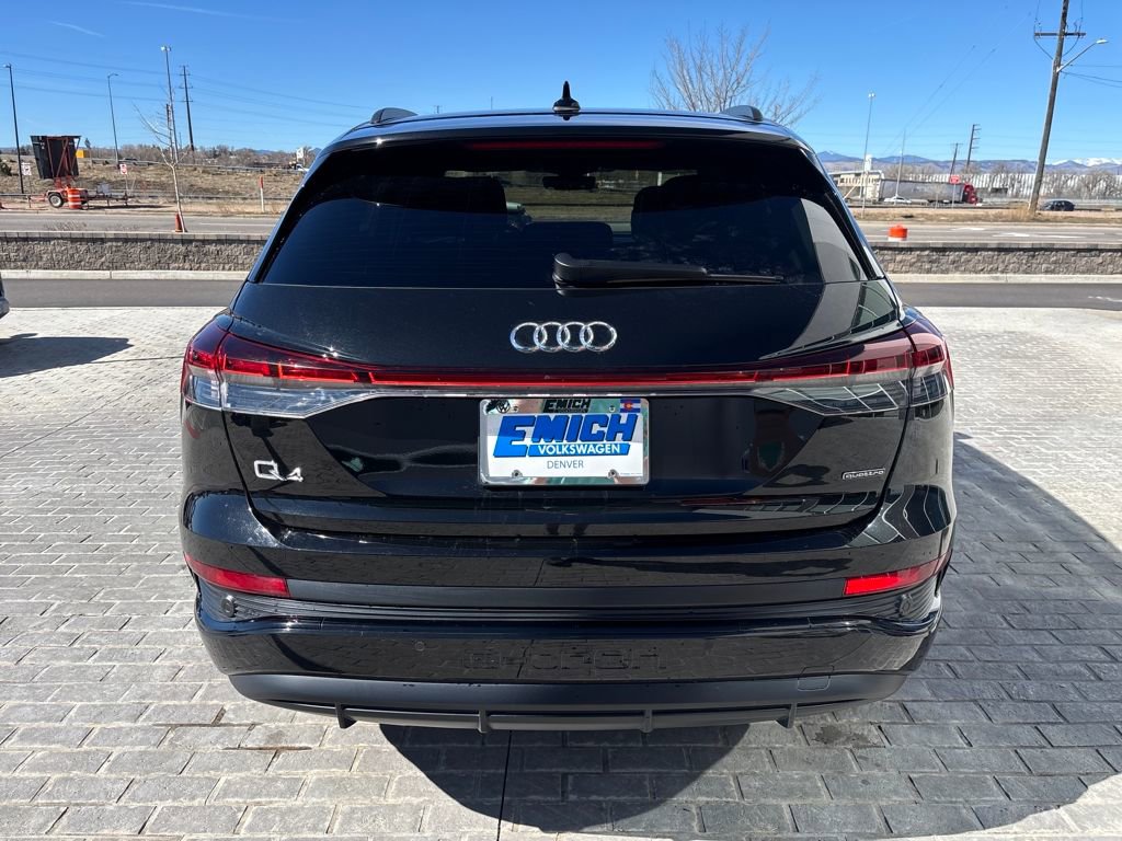 Used 2024 Audi Q4 e-tron Premium Plus image 4