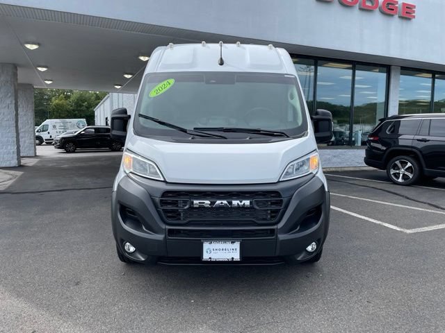 Used 2025 RAM ProMaster 1500 w/ Convenience Group FWD image 2