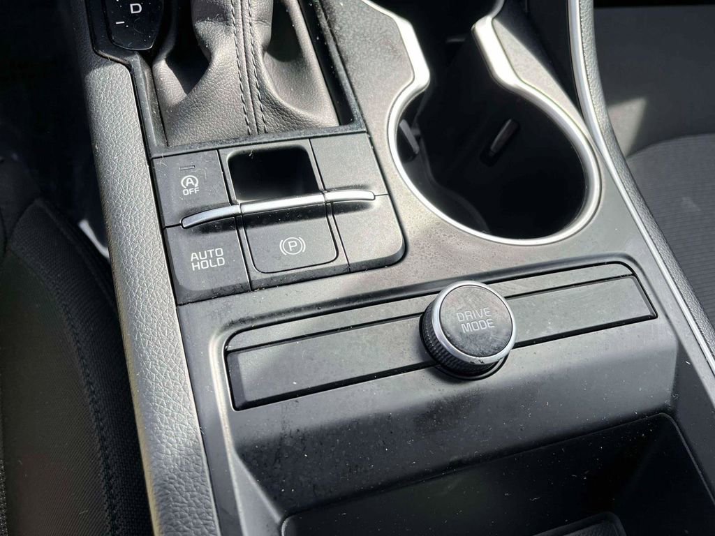 Used 2022 Kia K5 LX image 18