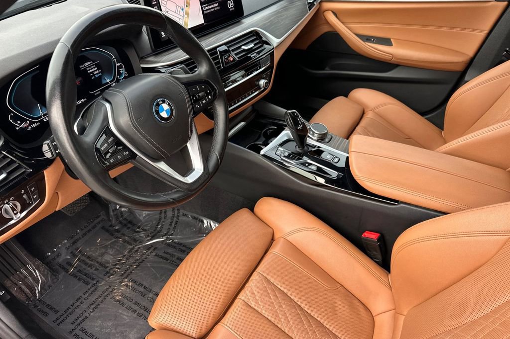 Used 2023 BMW 530e 530e iPerformance w/ Convenience Package image 9