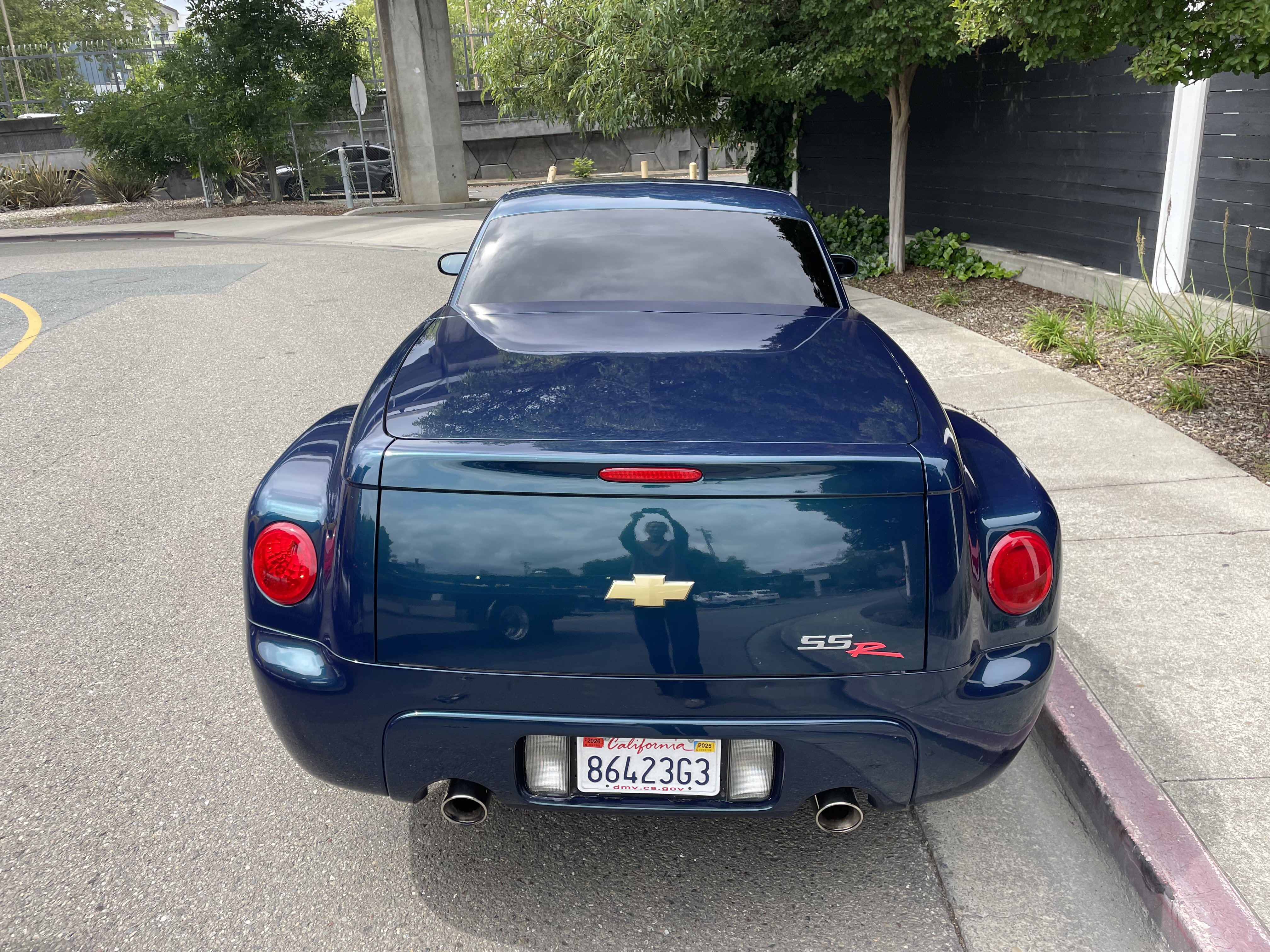 Used 2005 Chevrolet SSR w/ Preferred Equipment Group RWD image 17