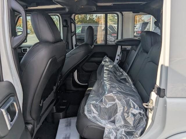 New 2026 Jeep Wrangler Sahara image 9